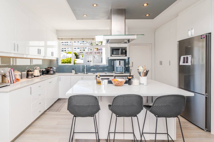 3 Bedroom Property for Sale in Bantry Bay Western Cape